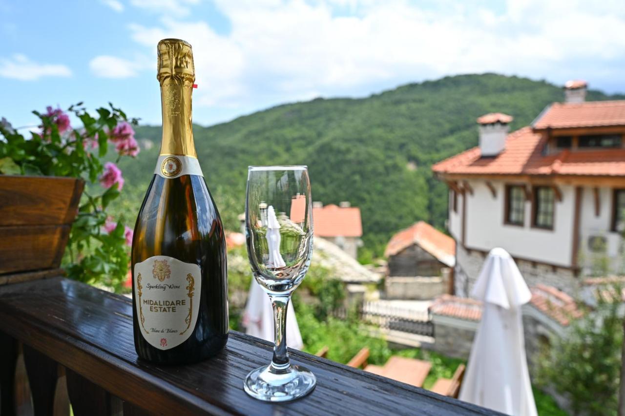 Rhodopes Legends Hotell Vrata Exteriör bild