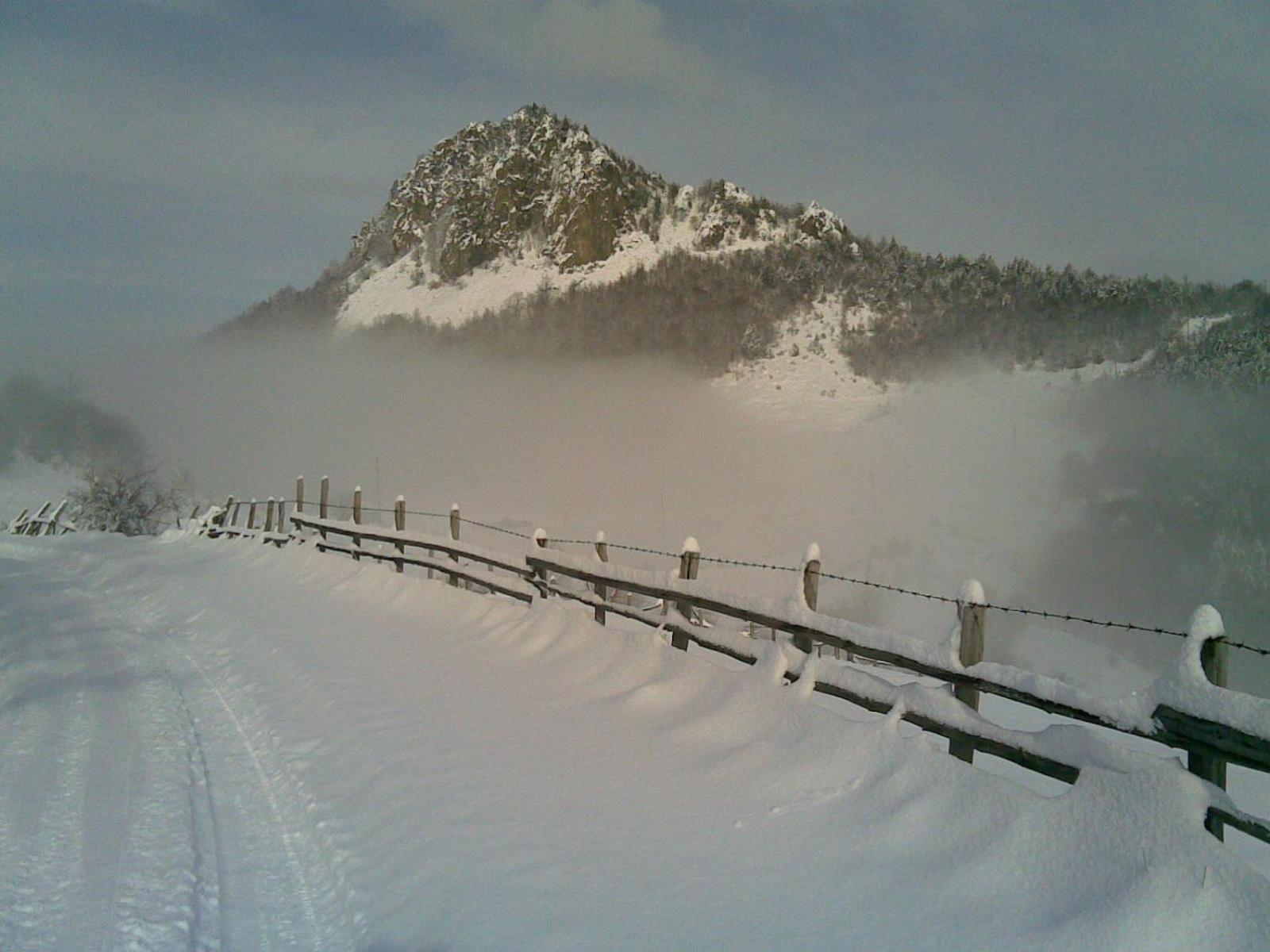 Rhodopes Legends Hotell Vrata Exteriör bild
